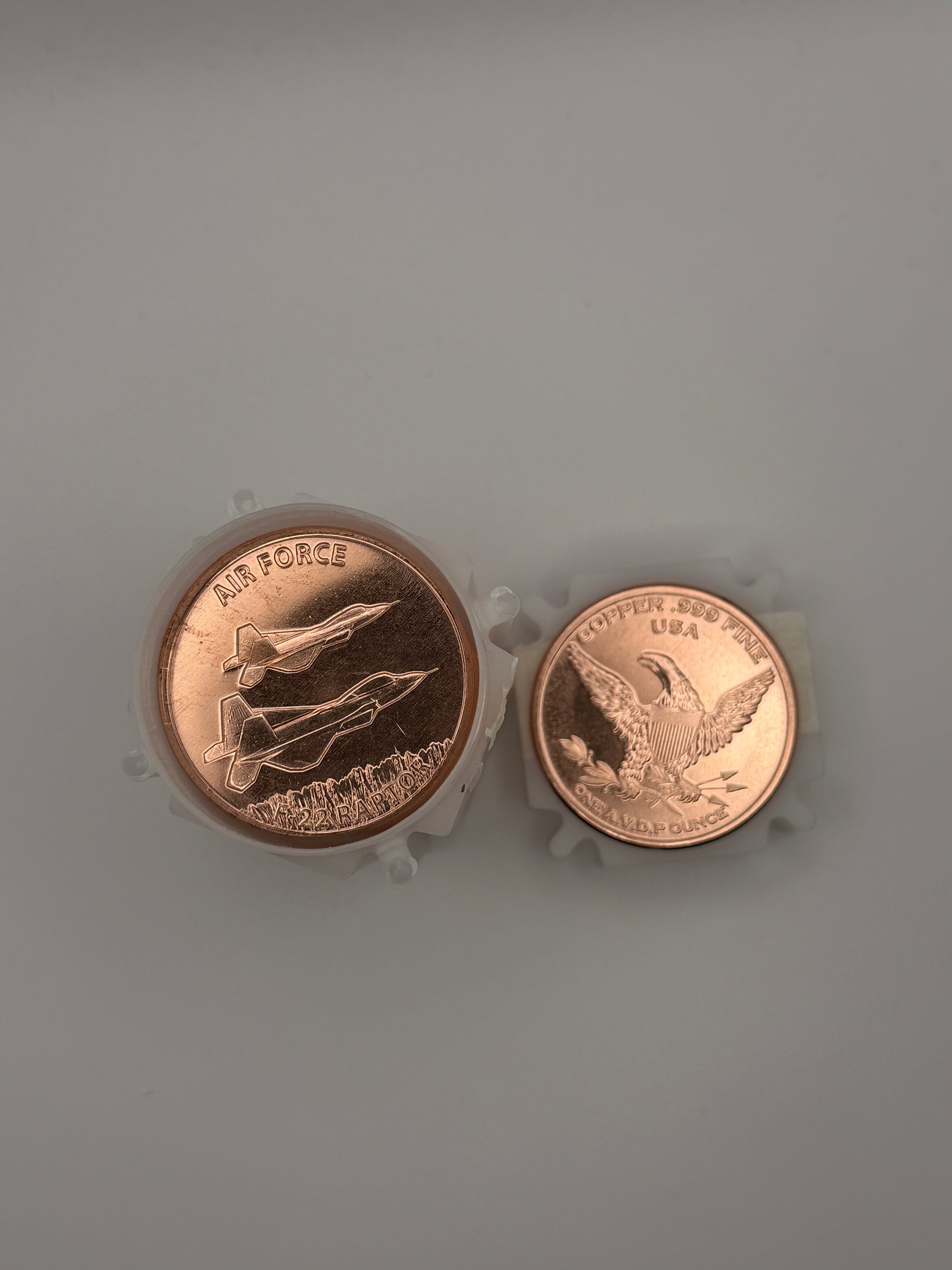 1 Roll (20) 1 oz .999 Fine Copper Rounds F-22 Raptor – United States Air Force