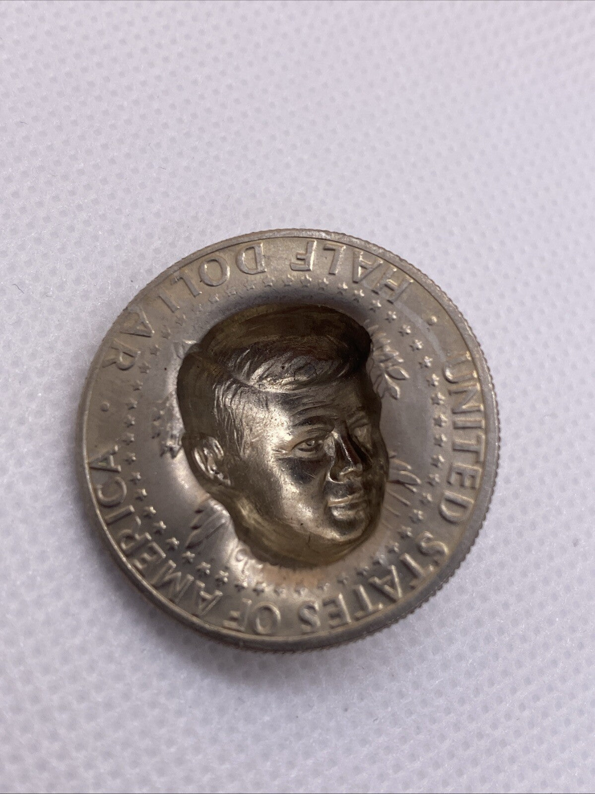 1974 Kennedy Half Dollar 3-D Pop Out Repousse Coin #4569-10