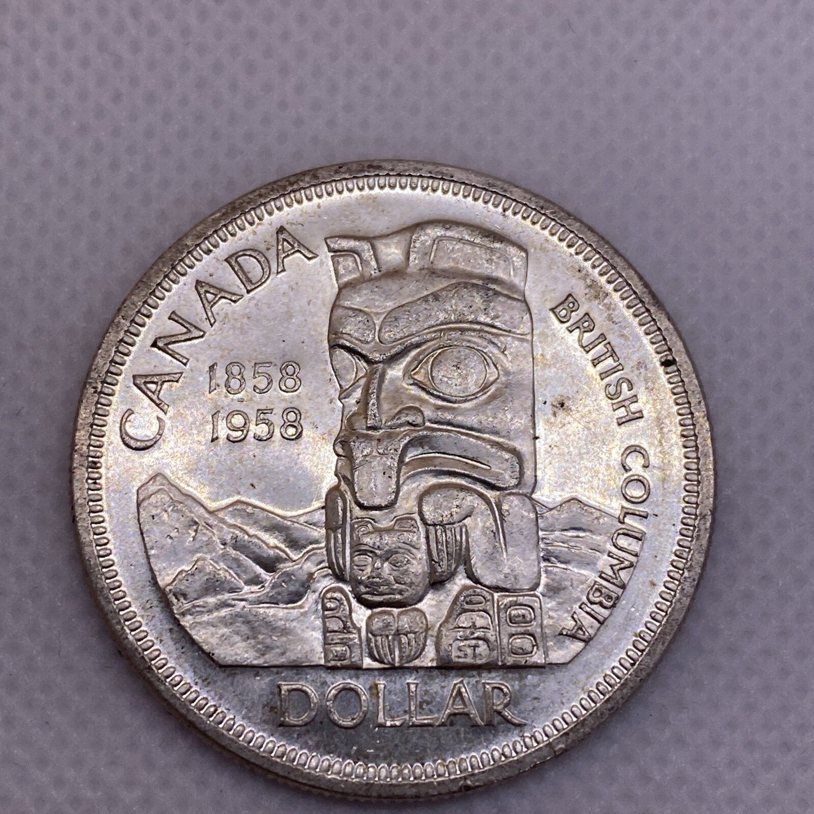 1958 CANADIAN SILVER DOLLAR BEAUTIFUL CANADA SILVER COIN #4700-10