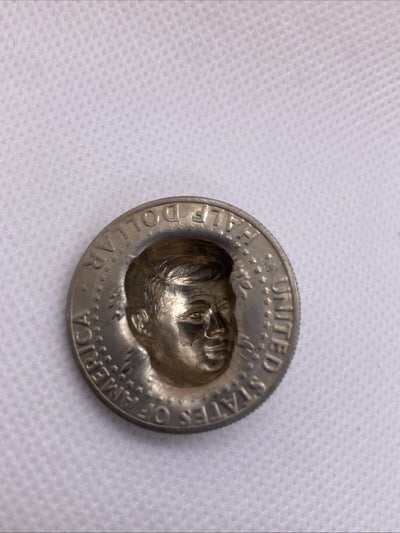 1974 Kennedy Half Dollar 3-D Pop Out Repousse Coin #5678-10