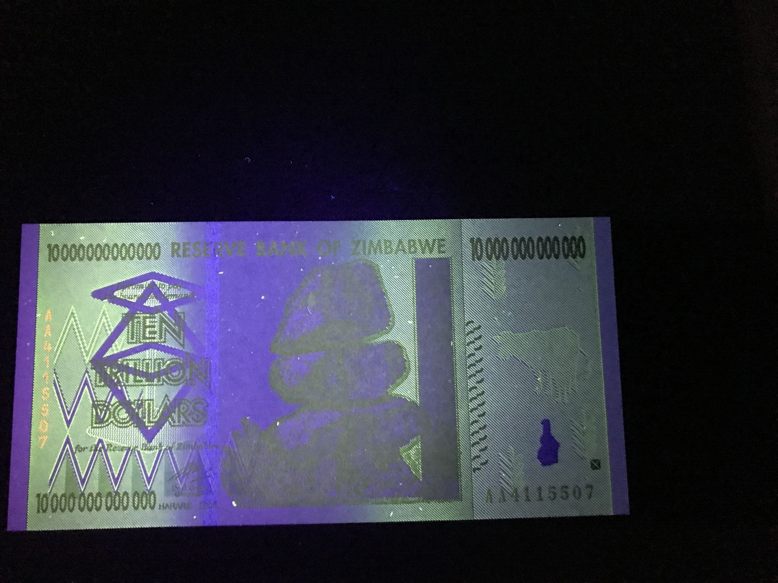 2008 Ten Trillion Zimbabwe Banknote 10 Trillion Dollars Uncirculated Brand New