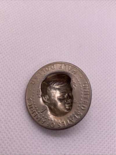 1974 Kennedy Half Dollar 3-D Pop Out Repousse Coin #7734-10