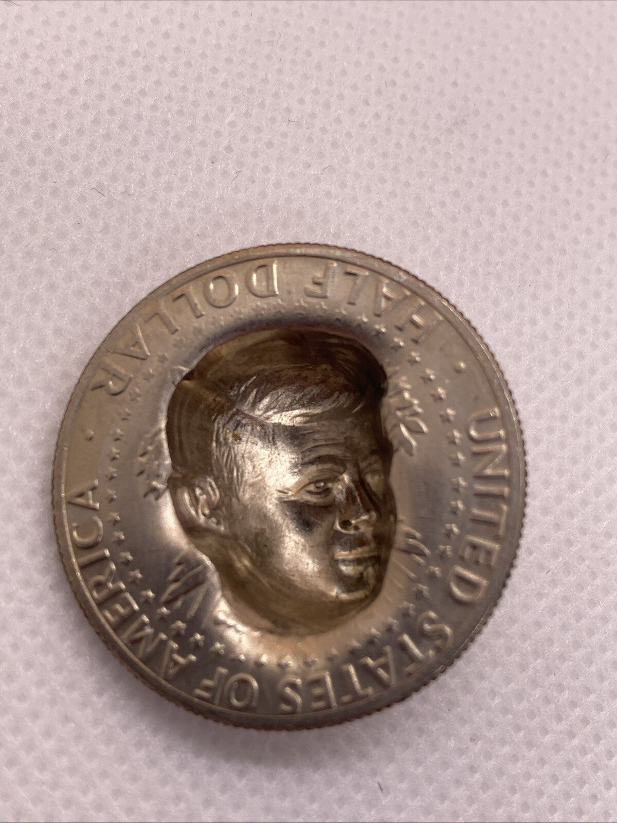 1974 Kennedy Half Dollar 3-D Pop Out Repousse Coin #7734-10