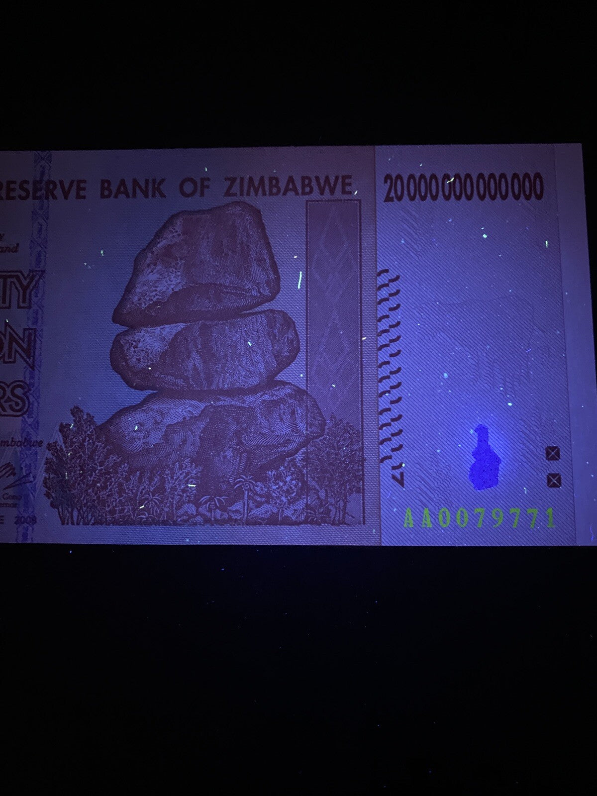 2008 20 TRILLION Zimbabwe DOLLARS BANKNOTE UNC 100 TRILLION SERIES UNCIRCULATED