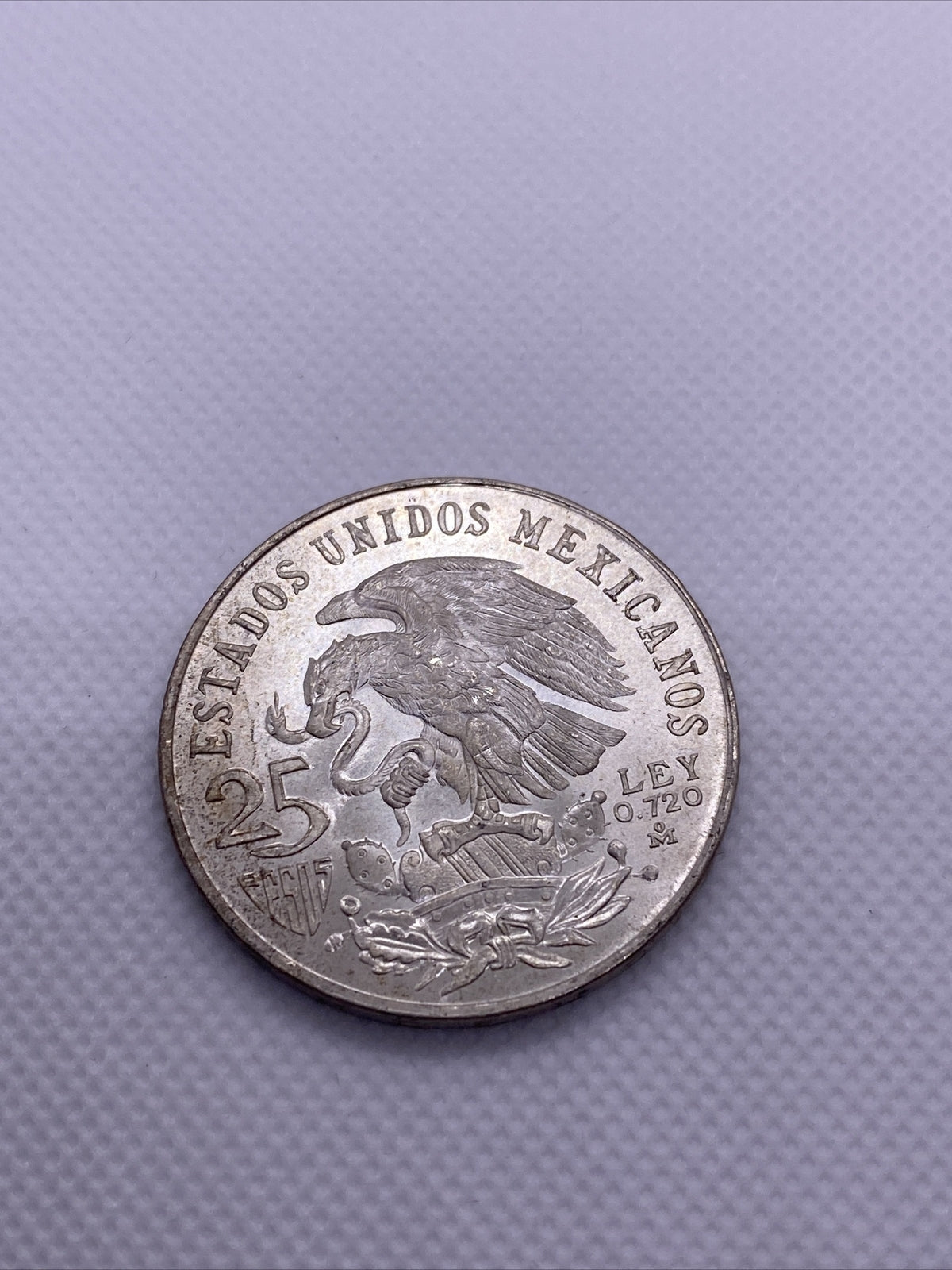 1968 Mexico Olympics Mexican 25 Peso Silver Coin BU Great Condition Coin