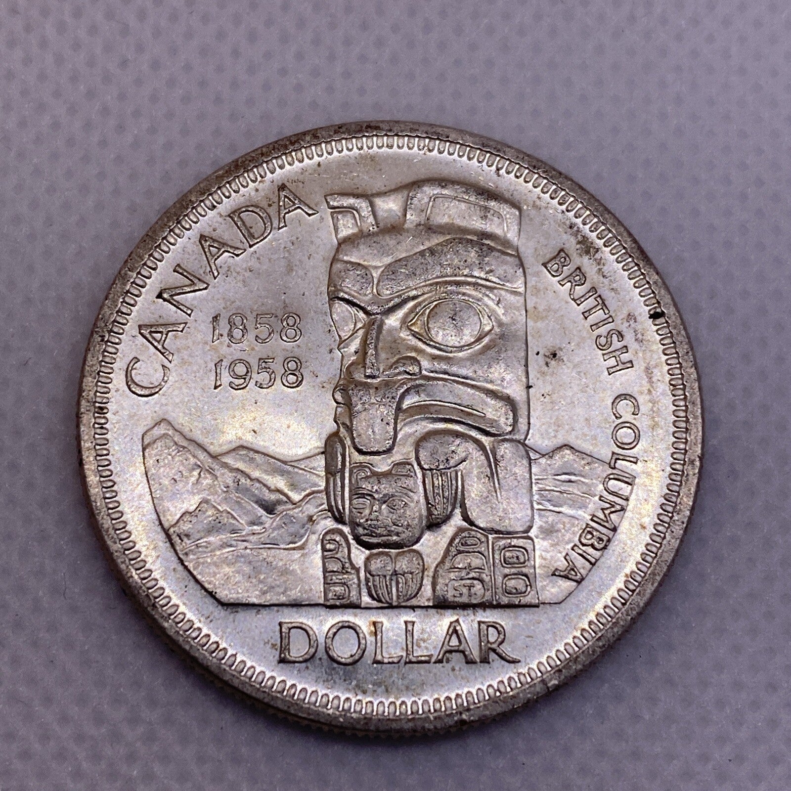 1958 CANADIAN SILVER DOLLAR BEAUTIFUL CANADA SILVER COIN #4700-10