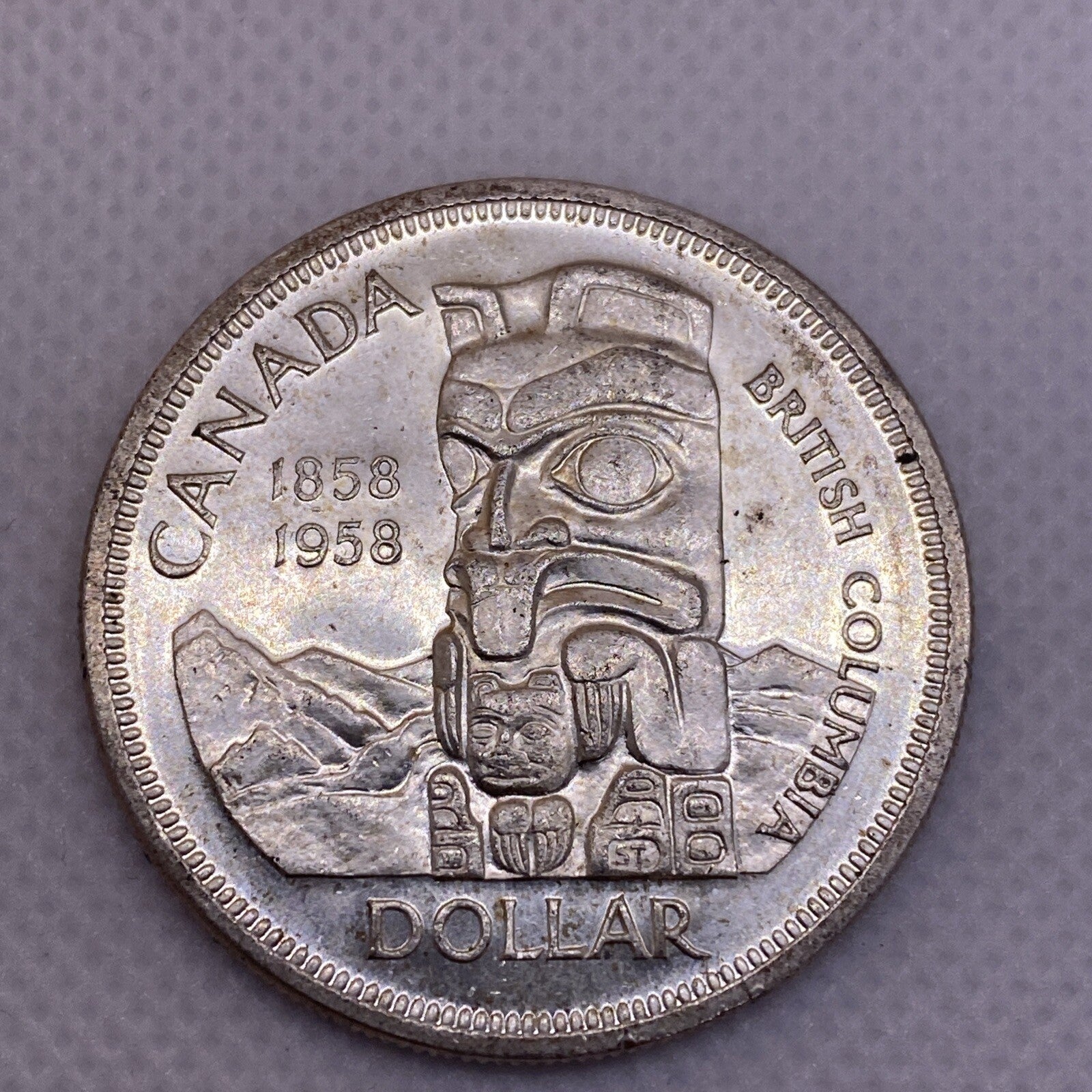 1958 CANADIAN SILVER DOLLAR BEAUTIFUL CANADA SILVER COIN #4700-10