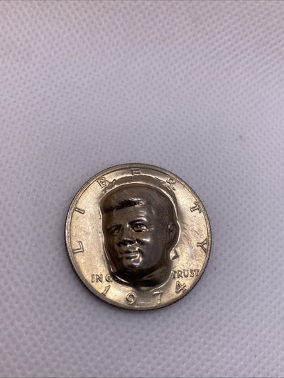 1974 Kennedy Half Dollar 3-D Pop Out Repousse Coin #4569-10