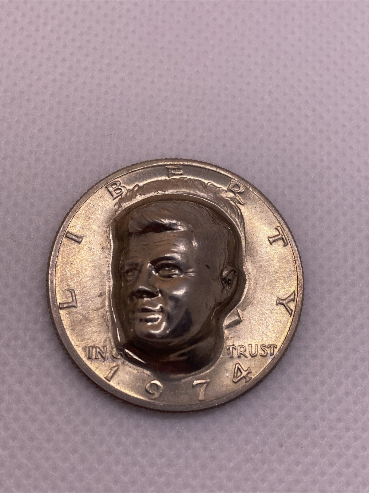 1974 Kennedy Half Dollar 3-D Pop Out Repousse Coin #7734-10