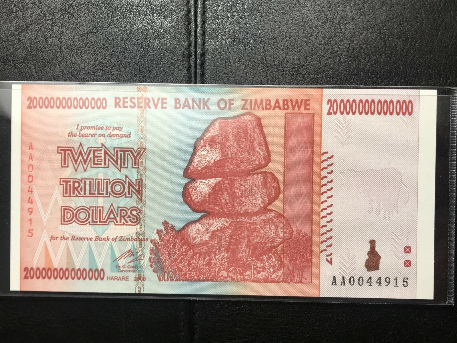 2008 20 Trillion Zimbabwe Dollars Banknote UNC 100 Trillion Series Low Serial #