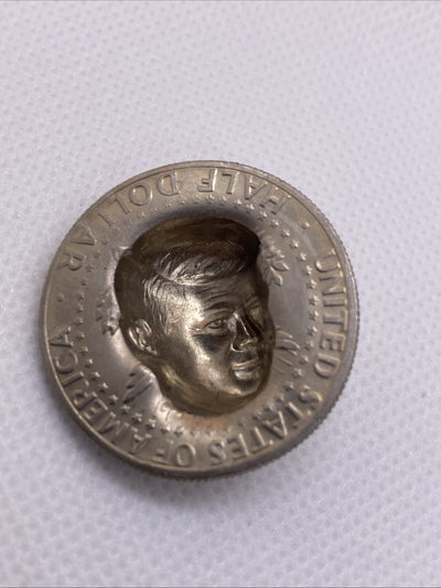 1974 Kennedy Half Dollar 3-D Pop Out Repousse Coin #4569-10