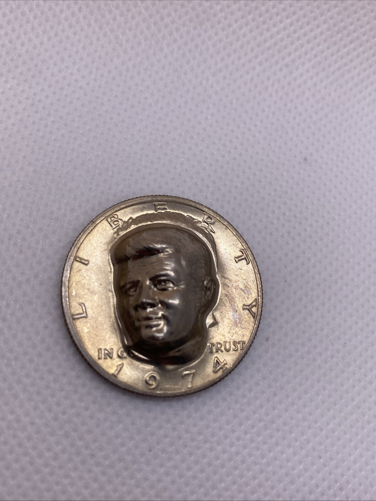 1974 Kennedy Half Dollar 3-D Pop Out Repousse Coin #4569-10