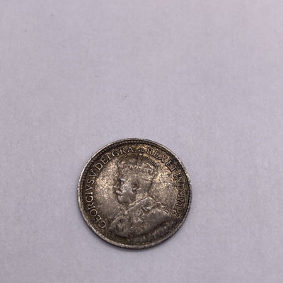 1918 CANADA 5 CENT SILVER COIN Canadian Five Cents #9177-10