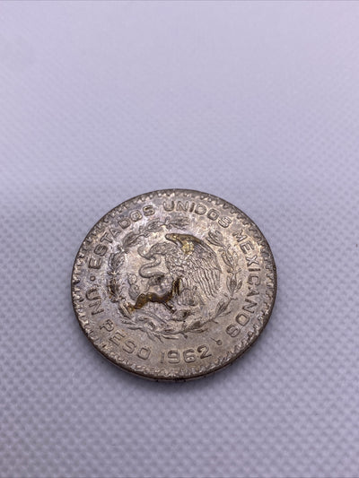 1962 MEXICO UN Peso One Peso Silver w/ Morelos Mexican Silver Coin