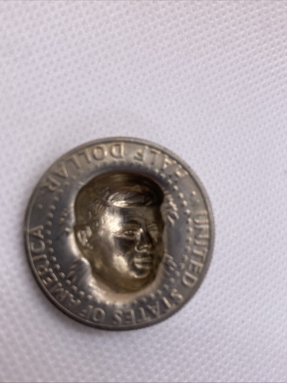 1974 Kennedy Half Dollar 3-D Pop Out Repousse Coin #5678-10