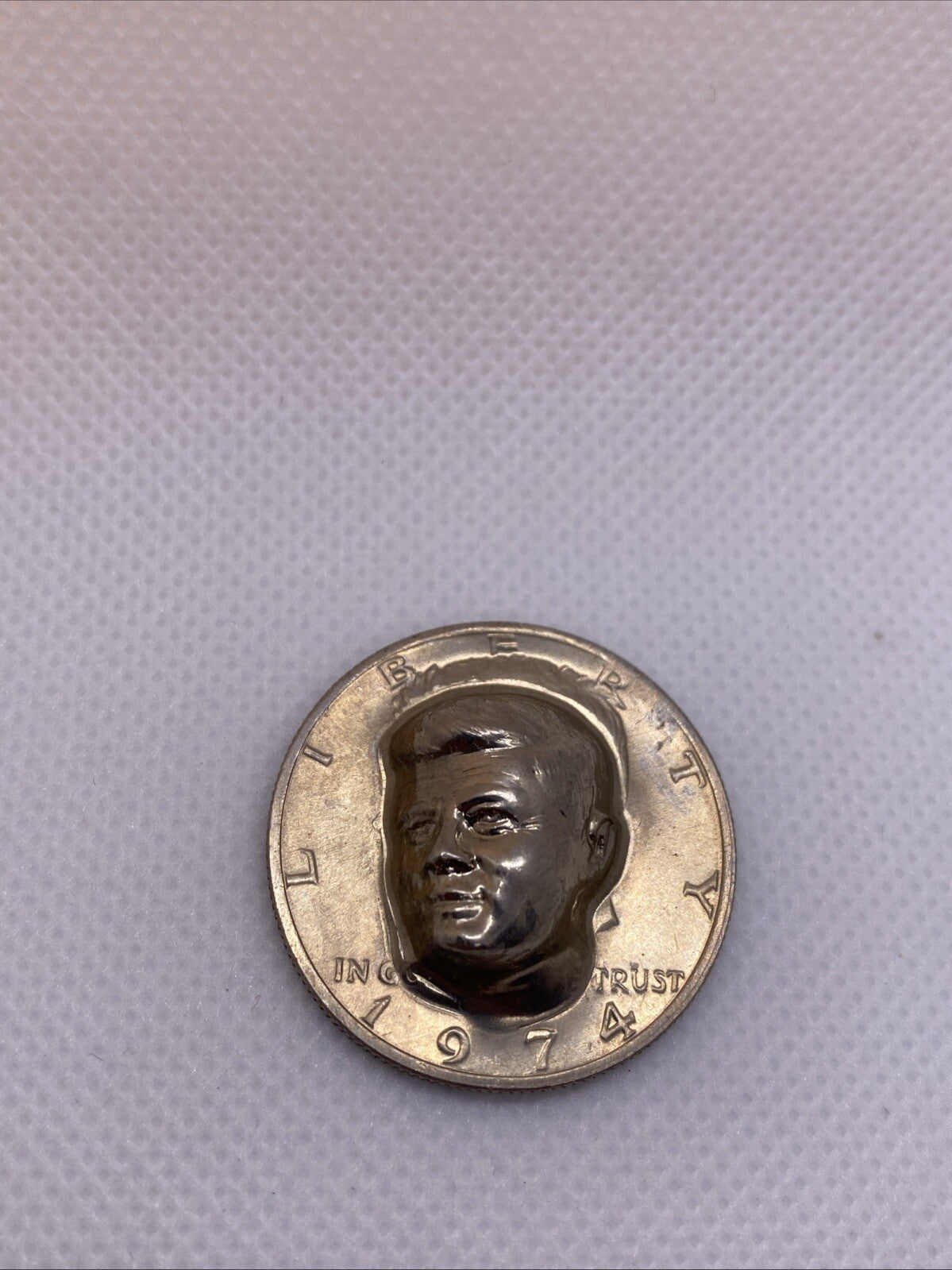1974 Kennedy Half Dollar 3-D Pop Out Repousse Coin #5678-10