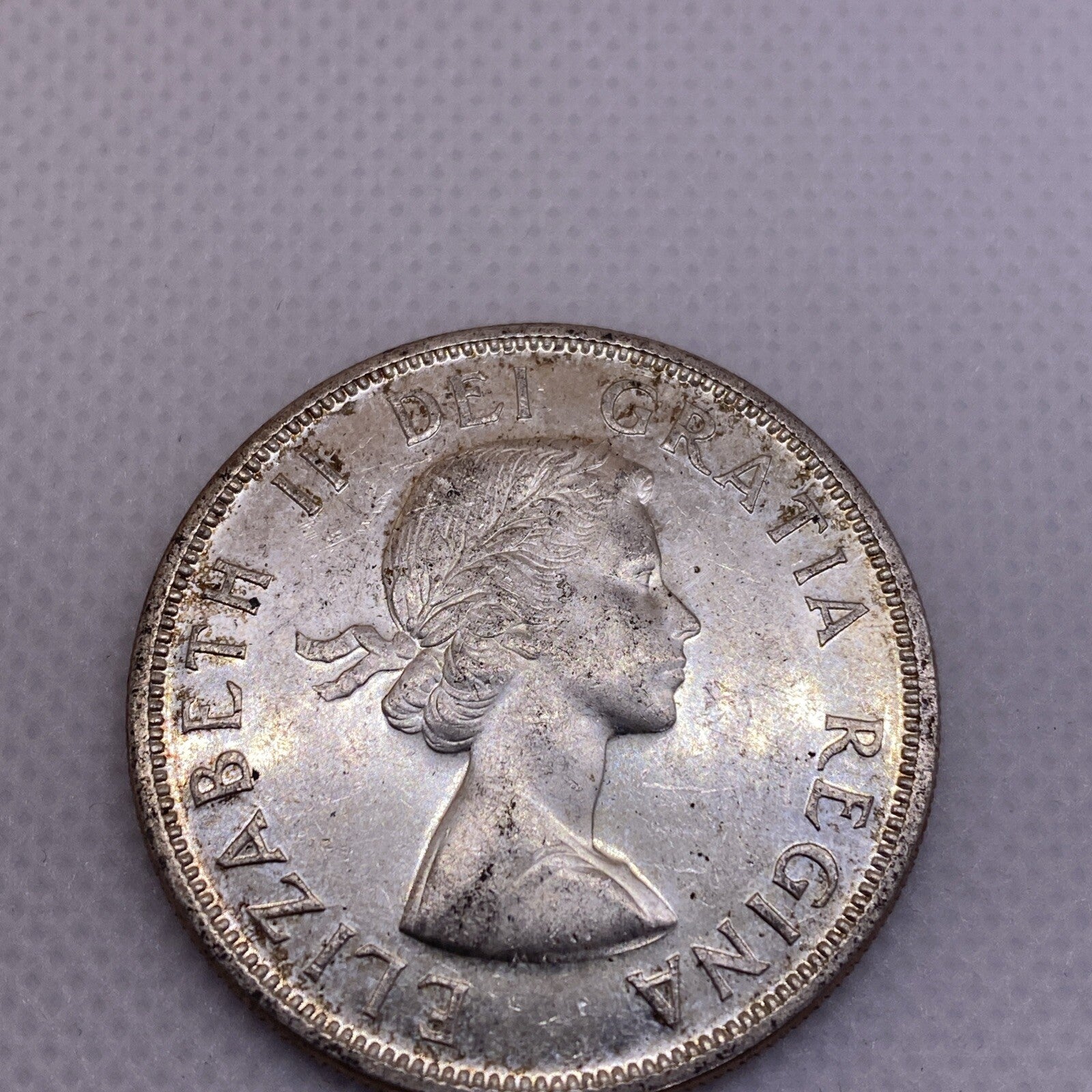 1958 CANADIAN SILVER DOLLAR CANADA SILVER COIN #3590-10