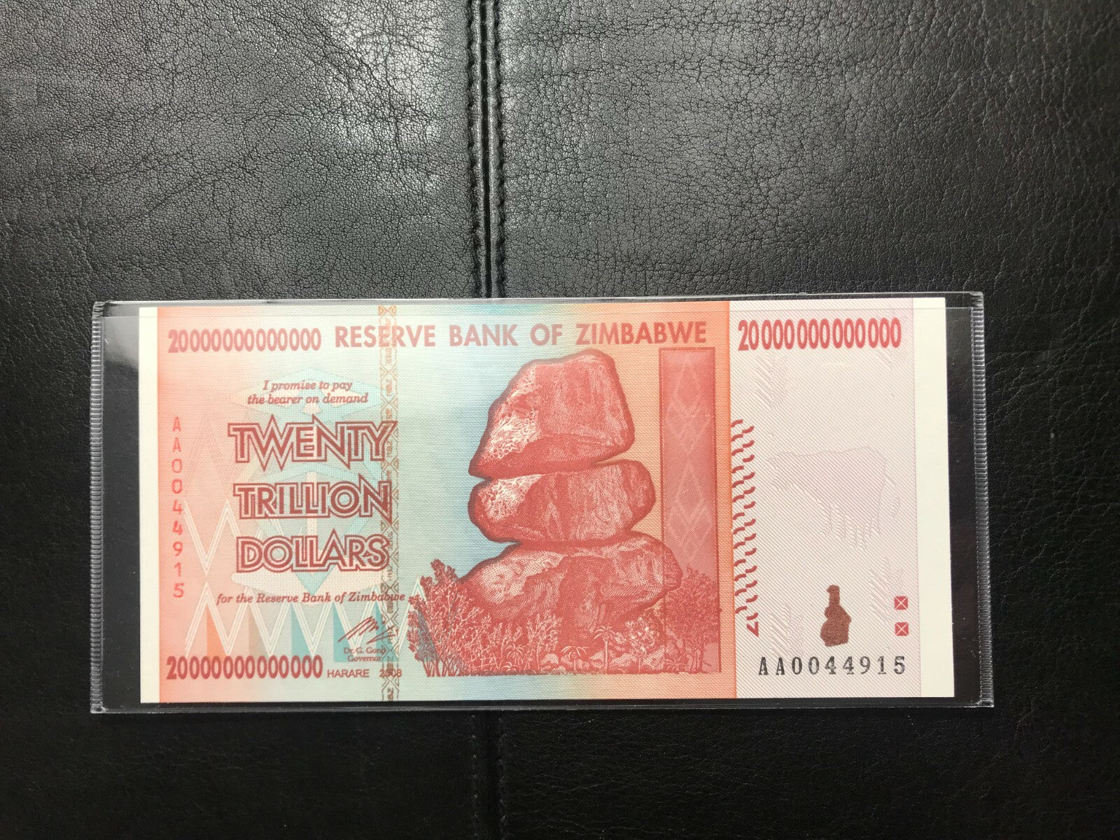 2008 20 Trillion Zimbabwe Dollars Banknote UNC 100 Trillion Series Low Serial #