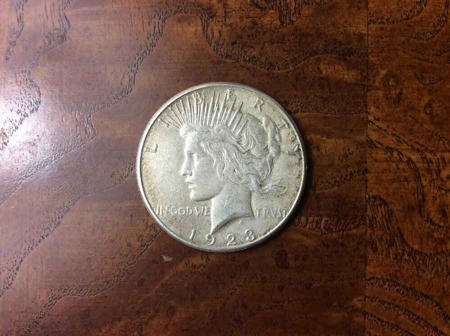 1923 S $1 PEACE SILVER DOLLAR #0957266