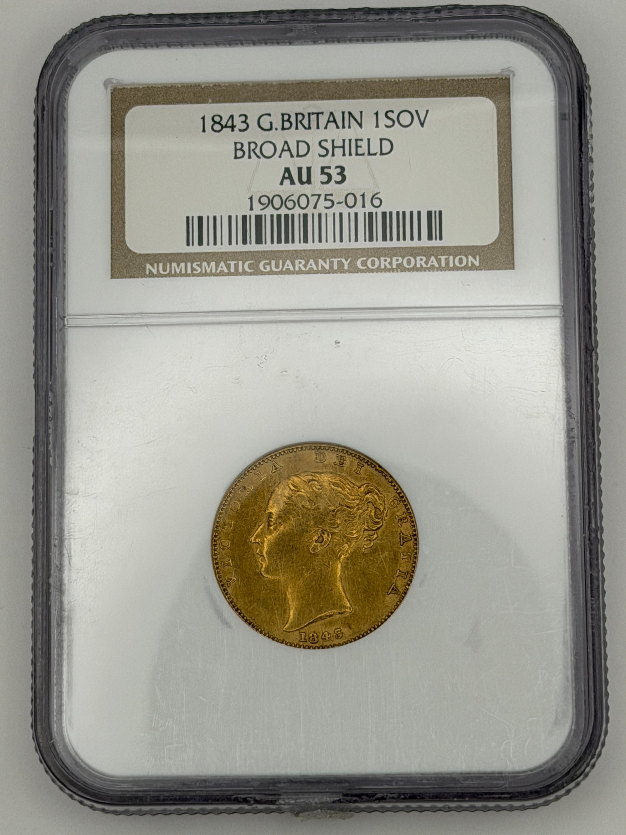 1843 Great Britain Gold Sovereign Broad Shield NGC AU53 | Queen Victoria Young Head